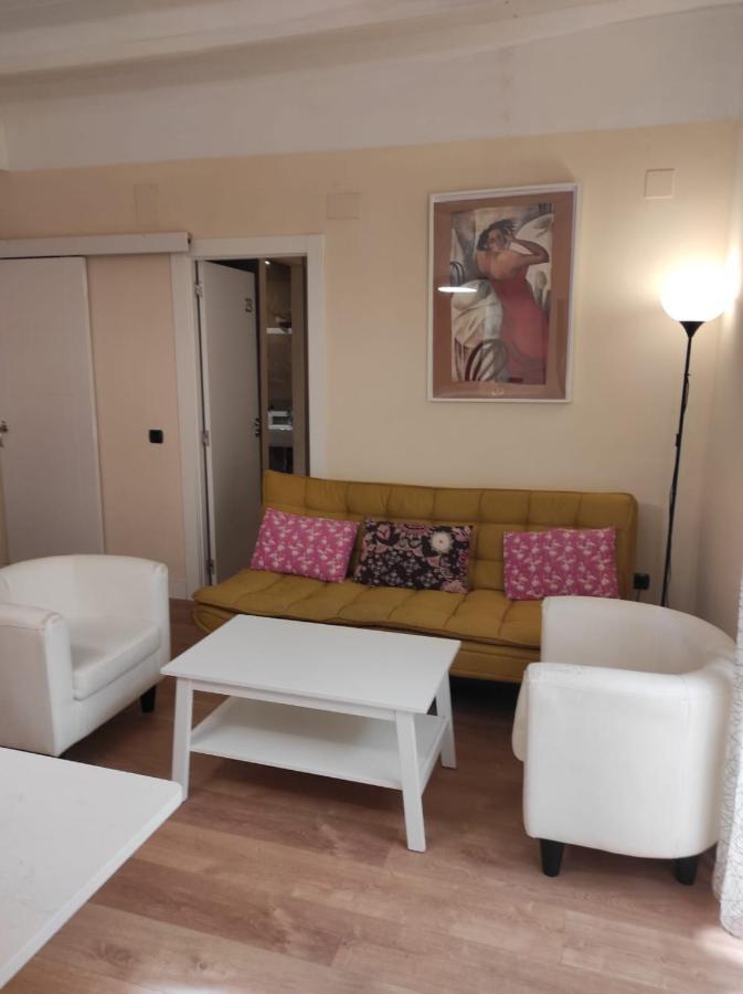 Apartamentos En Plom Valencia Luaran gambar